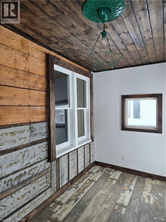 












347 BIRMINGHAM Street

,
Stratford,




Ontario
N5A2T9

