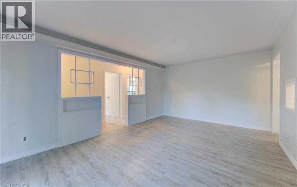 












50 GORDON Avenue

,
Kitchener,




Ontario
N2H1N8

