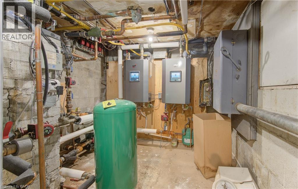 












50 GORDON Avenue

,
Kitchener,




Ontario
N2H1N8

