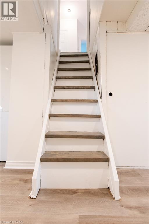 












49 PROVINCE Street S

,
Hamilton,




Ontario
L8K2K7

