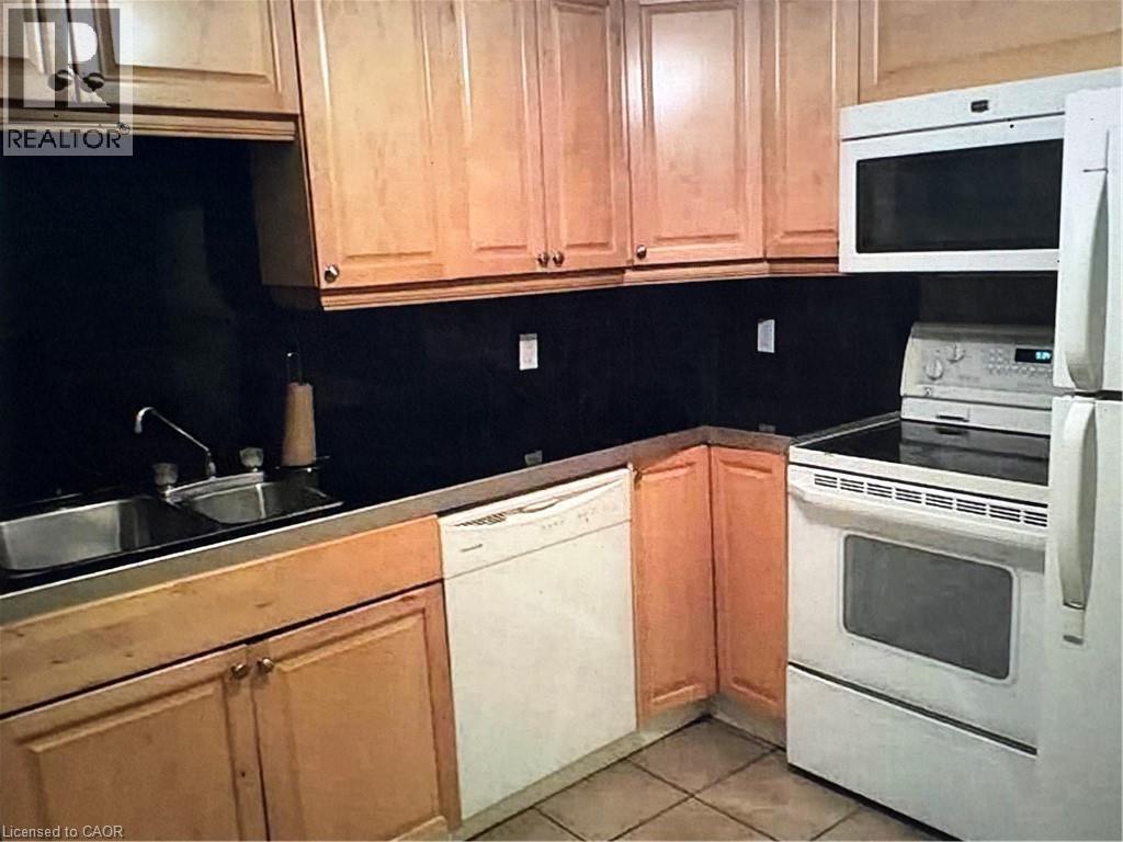 












49 PROVINCE Street S

,
Hamilton,




Ontario
L8K2K7

