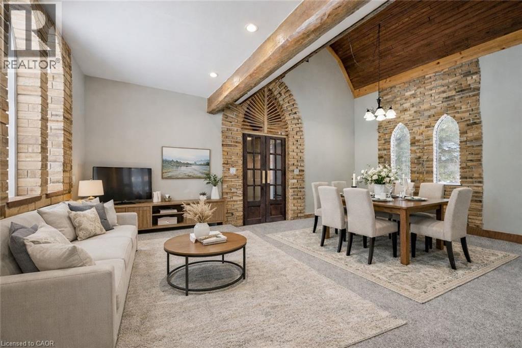 












8946 WELLINGTON RD 16 Road

,
Damascus,




Ontario
N0G2E0

