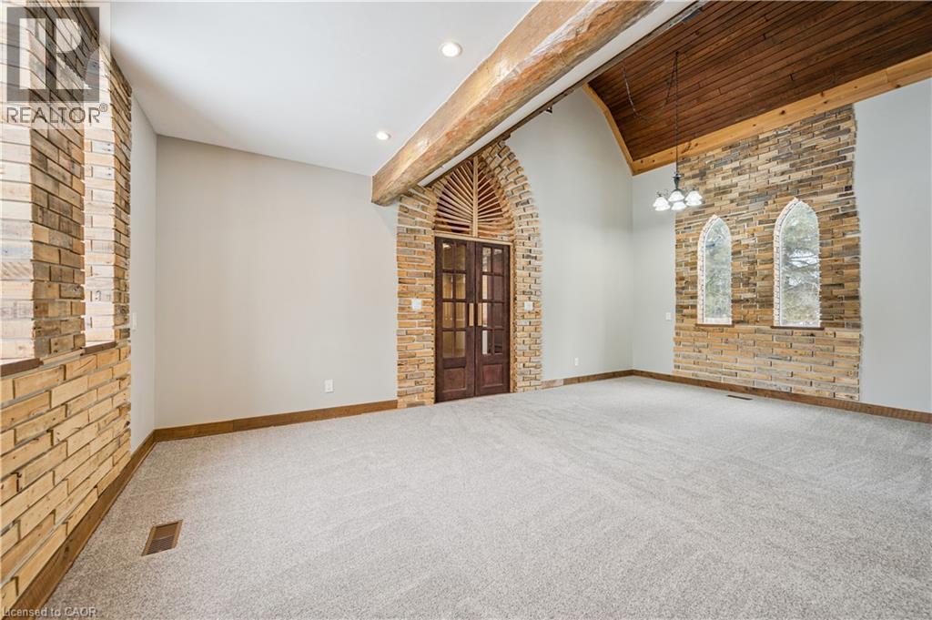 












8946 WELLINGTON RD 16 Road

,
Damascus,




Ontario
N0G2E0

