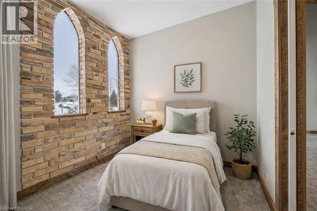 












8946 WELLINGTON RD 16 Road

,
Damascus,




Ontario
N0G2E0

