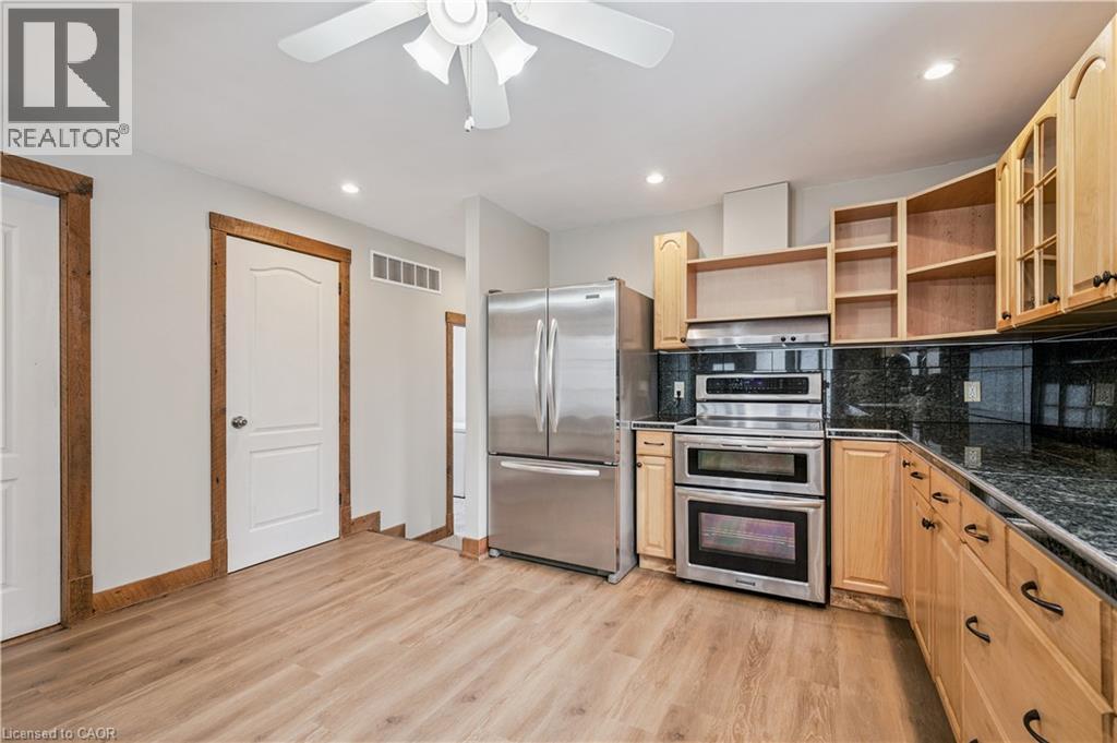 












8946 WELLINGTON RD 16 Road

,
Damascus,




Ontario
N0G2E0

