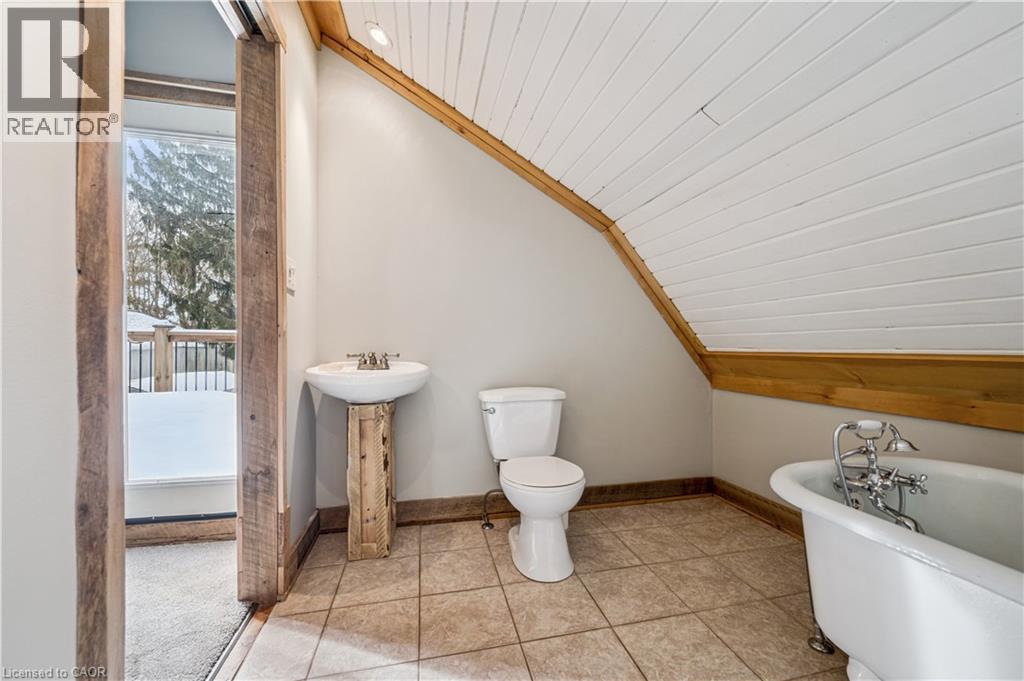 












8946 WELLINGTON RD 16 Road

,
Damascus,




Ontario
N0G2E0

