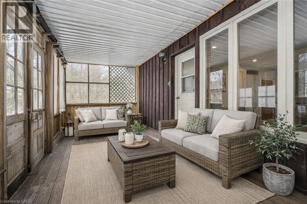 












8946 WELLINGTON RD 16 Road

,
Damascus,




Ontario
N0G2E0

