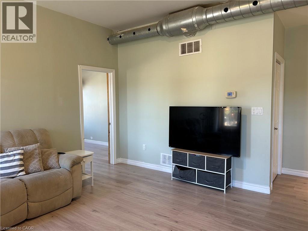 












68 ROBINSON Street

,
Simcoe,




Ontario
N3Y1W6

