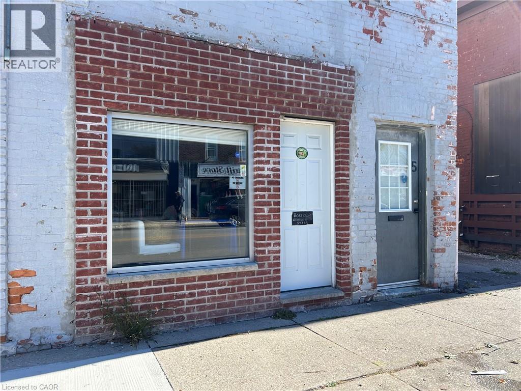 












68 ROBINSON Street

,
Simcoe,




Ontario
N3Y1W6

