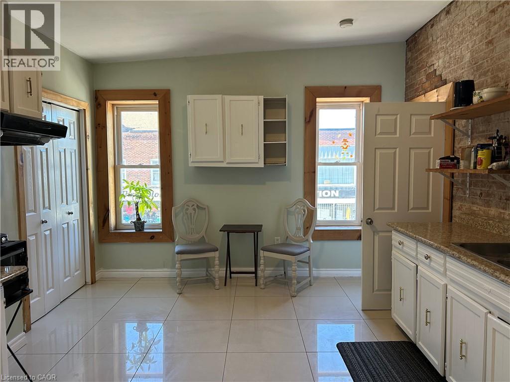 












68 ROBINSON Street

,
Simcoe,




Ontario
N3Y1W6

