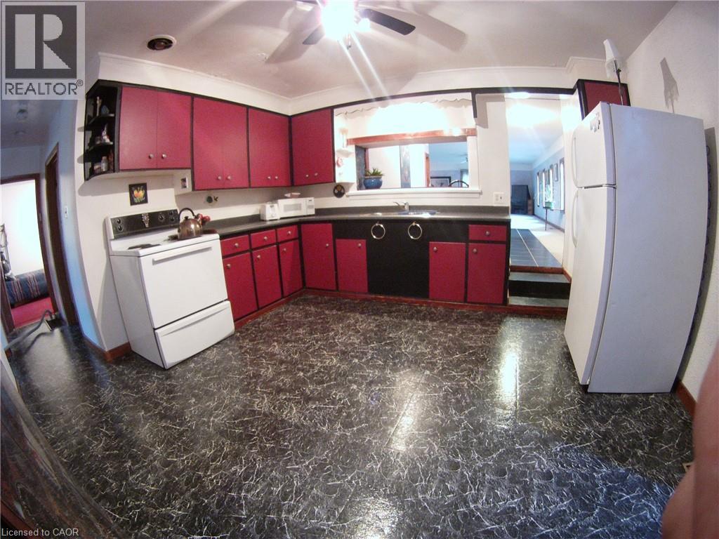 












160 ERB Street E

,
Waterloo,




Ontario
N2J1M4

