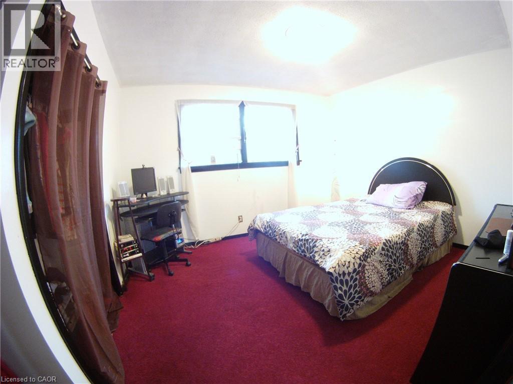 












160 ERB Street E

,
Waterloo,




Ontario
N2J1M4

