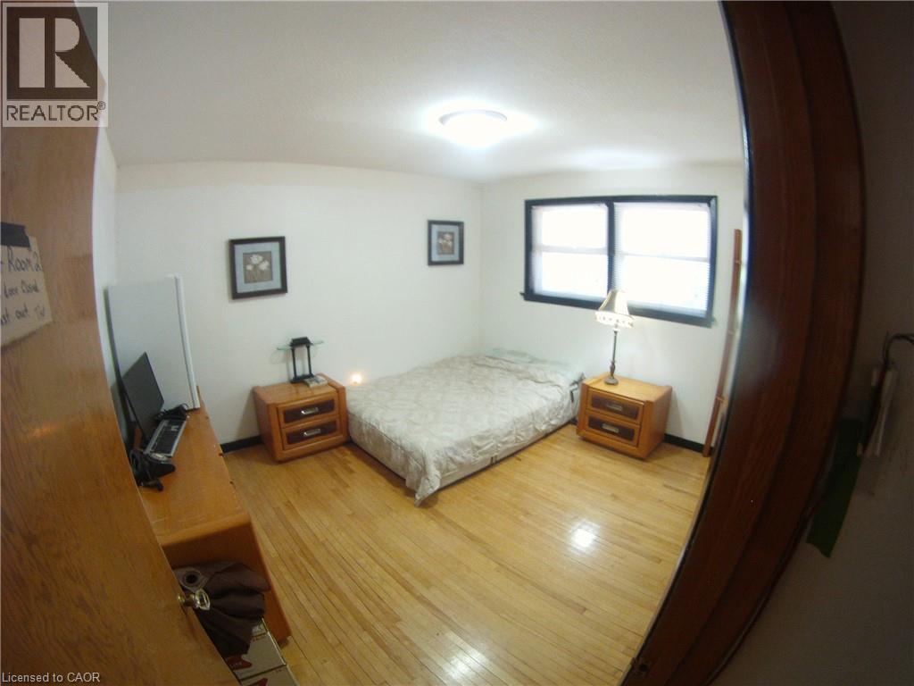 












160 ERB Street E

,
Waterloo,




Ontario
N2J1M4

