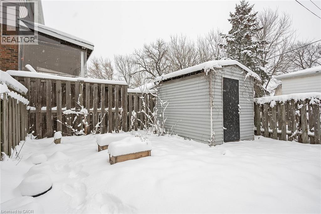 












173 LONDON Street N

,
Hamilton,




Ontario
L8H4C1

