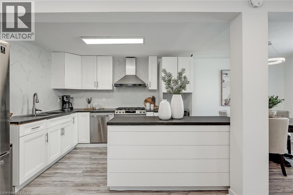 












173 LONDON Street N

,
Hamilton,




Ontario
L8H4C1

