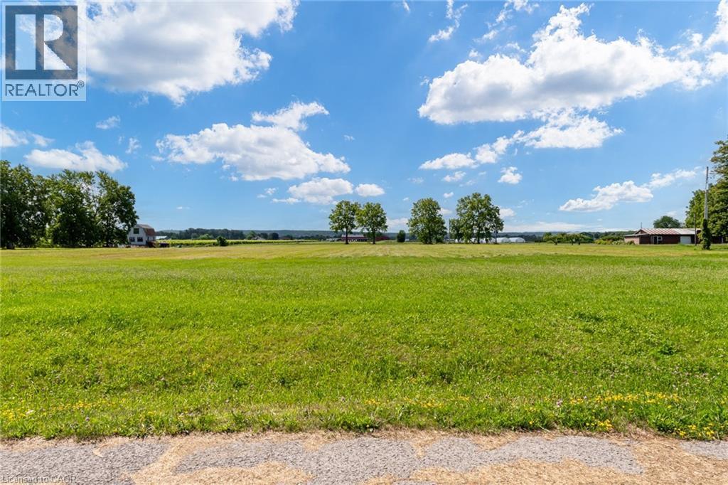 












4558 LAKESIDE Drive

,
Beamsville,







Ontario
L0R1B1

