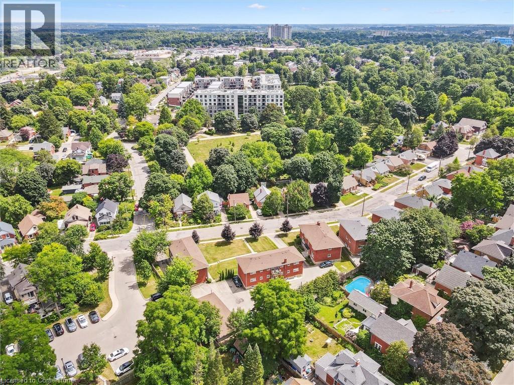 












275-279 HERBERT Street

,
Waterloo,




Ontario
N2J1V3

