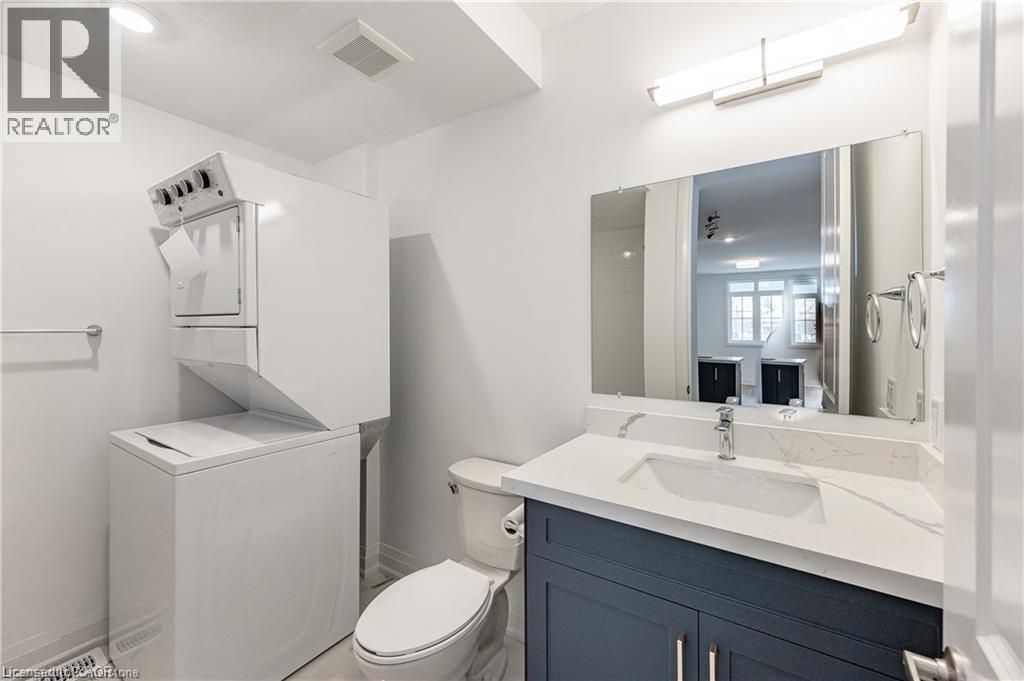 












777 BEACH Boulevard

,
Hamilton,




Ontario
L8H6Y5

