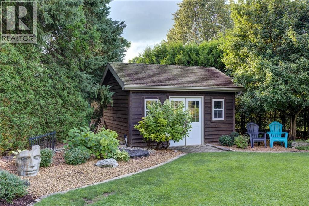 












14 JAMES Court

,
Heidelberg,




Ontario
N0B2M1

