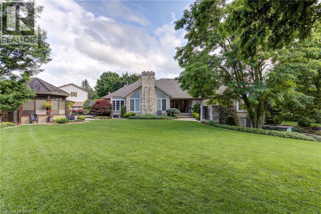 












14 JAMES Court

,
Heidelberg,




Ontario
N0B2M1

