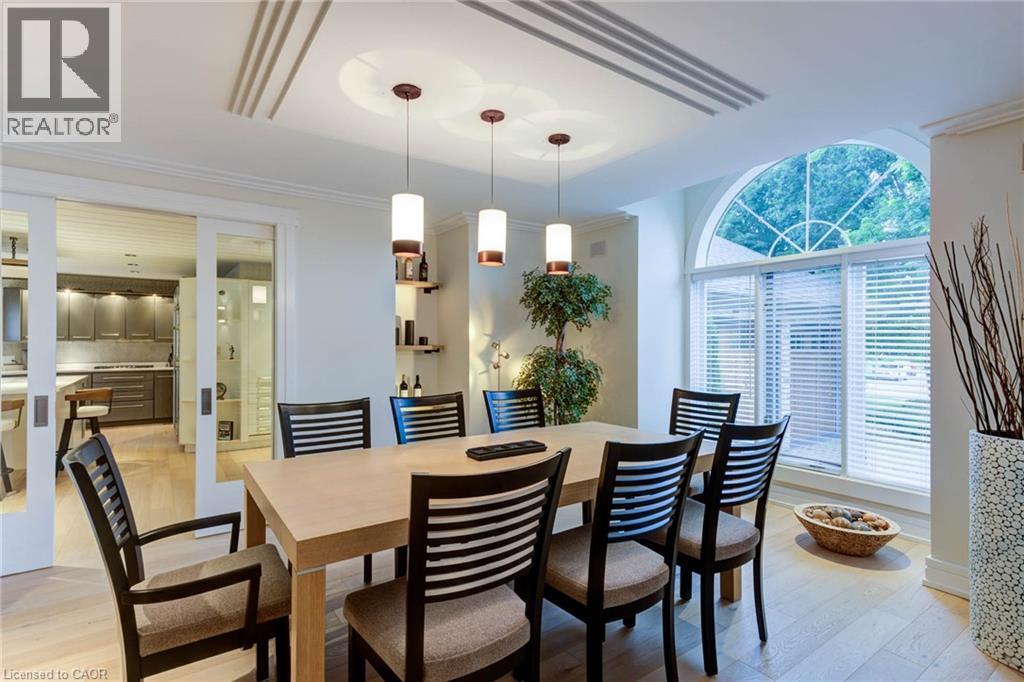 












14 JAMES Court

,
Heidelberg,




Ontario
N0B2M1

