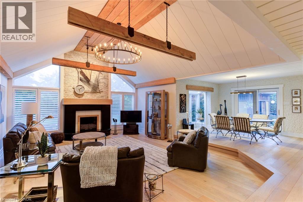 












14 JAMES Court

,
Heidelberg,




Ontario
N0B2M1

