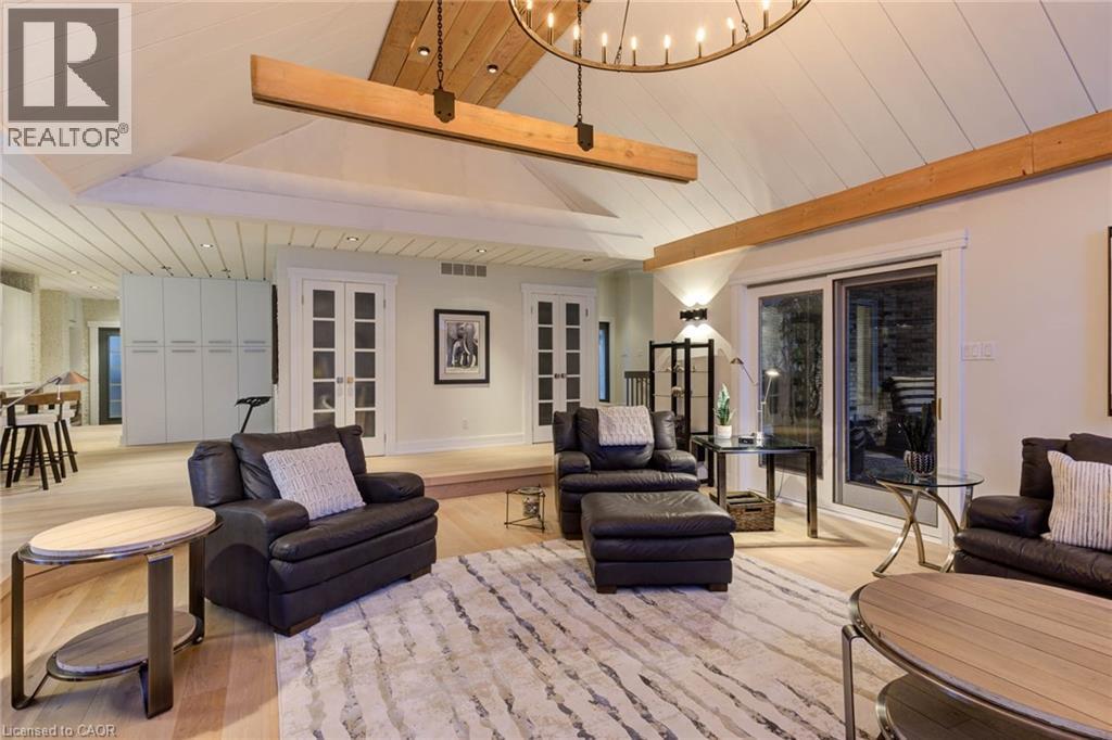 












14 JAMES Court

,
Heidelberg,




Ontario
N0B2M1

