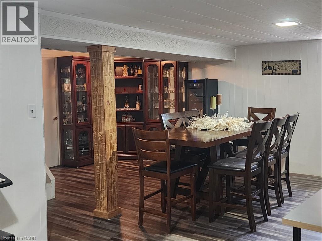 












130 BALMORAL Drive

,
Brantford,




Ontario
N3R5C4

