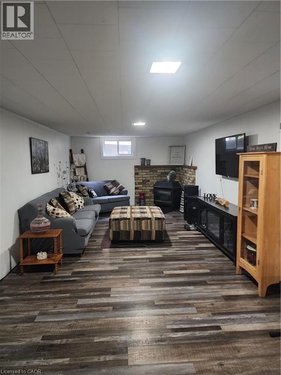 












130 BALMORAL Drive

,
Brantford,




Ontario
N3R5C4

