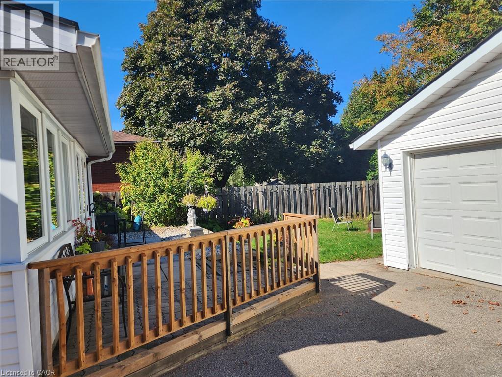 












130 BALMORAL Drive

,
Brantford,




Ontario
N3R5C4

