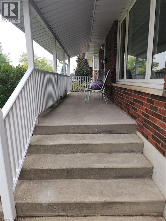 












130 BALMORAL Drive

,
Brantford,




Ontario
N3R5C4

