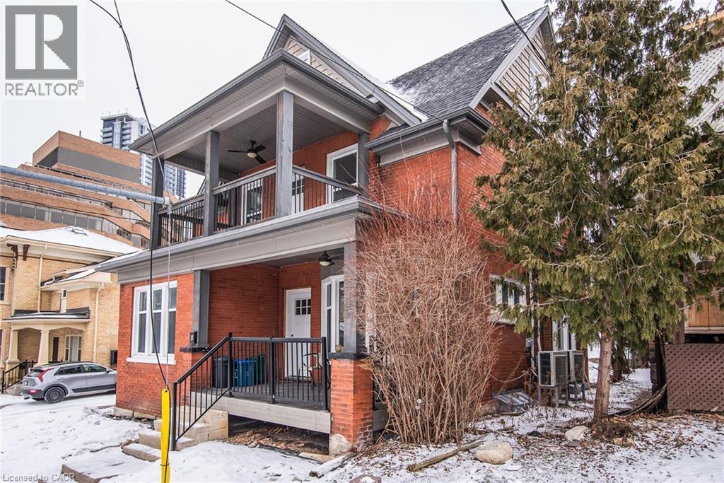 












94 SCOTT Street

,
Kitchener,




Ontario
N2H2R5

