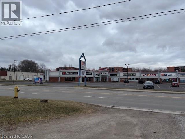 












PT LT 17 QUEENSWAY W

,
Simcoe,




Ontario
N3Y2M6

