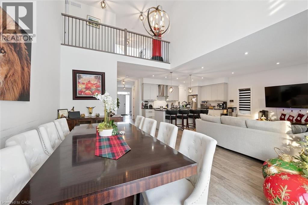 












972 STONECLIFFE Walk Unit# 18

,
Kitchener,




Ontario
N2P0K5

