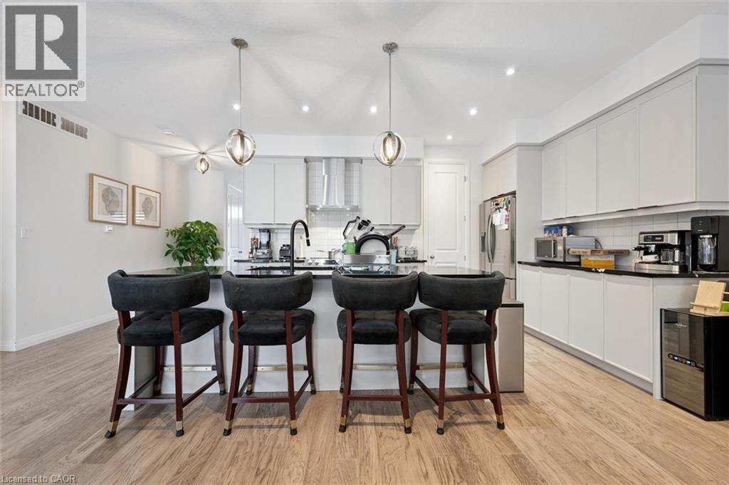 












972 STONECLIFFE Walk Unit# 18

,
Kitchener,




Ontario
N2P0K5

