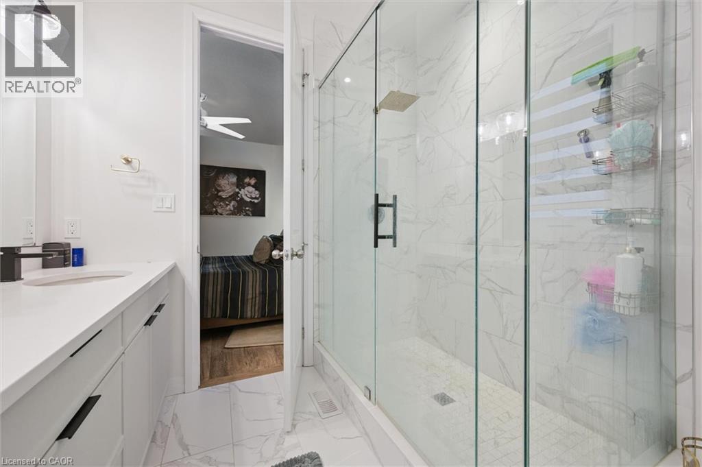 












972 STONECLIFFE Walk Unit# 18

,
Kitchener,




Ontario
N2P0K5

