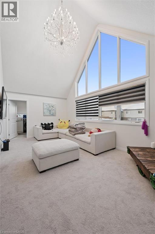 












972 STONECLIFFE Walk Unit# 18

,
Kitchener,




Ontario
N2P0K5

