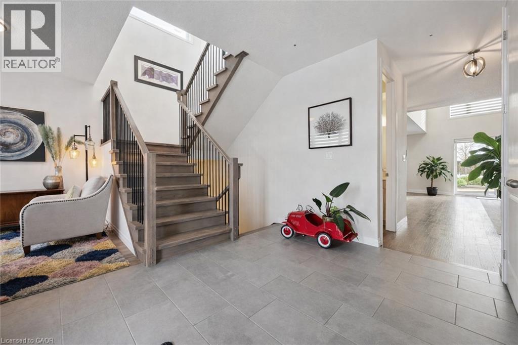 












972 STONECLIFFE Walk Unit# 18

,
Kitchener,




Ontario
N2P0K5

