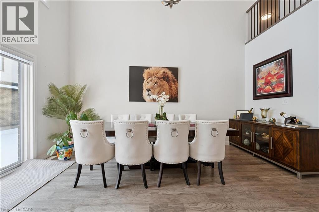 












972 STONECLIFFE Walk Unit# 18

,
Kitchener,




Ontario
N2P0K5

