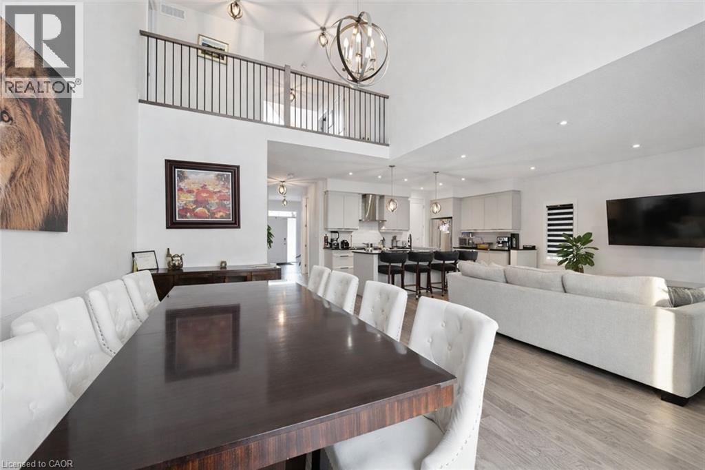 












972 STONECLIFFE Walk Unit# 18

,
Kitchener,




Ontario
N2P0K5

