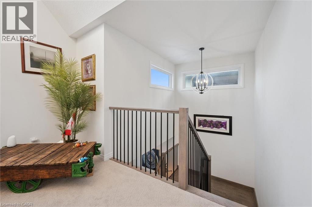 












972 STONECLIFFE Walk Unit# 18

,
Kitchener,




Ontario
N2P0K5

