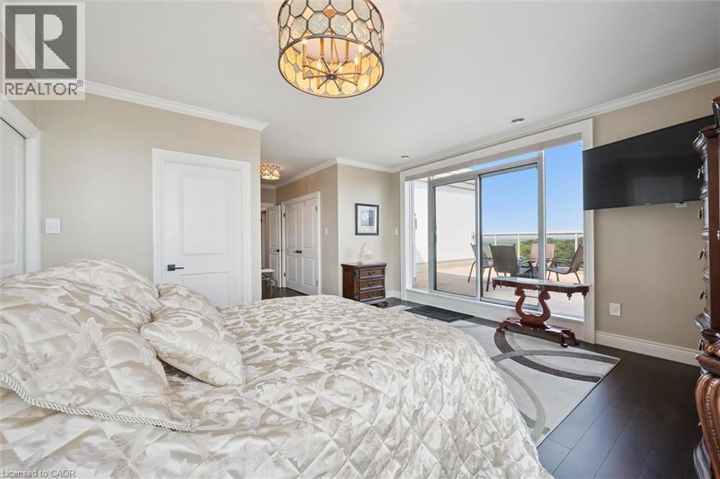 












255 KEATS Way Unit# 1404

,
Waterloo,




Ontario
N2L6N6

