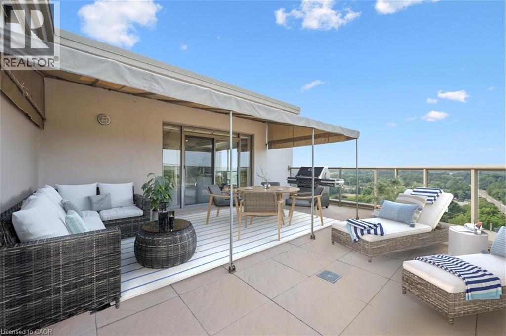 












255 KEATS Way Unit# 1404

,
Waterloo,




Ontario
N2L6N6

