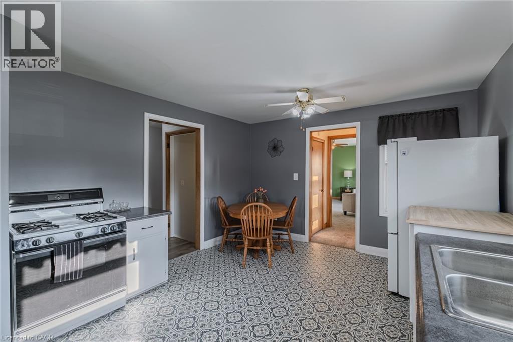 












25 CHARLTON Crescent

,
Simcoe,




Ontario
N3Y1A8

