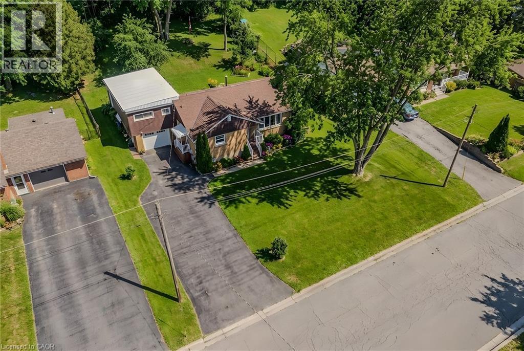 












25 CHARLTON Crescent

,
Simcoe,




Ontario
N3Y1A8

