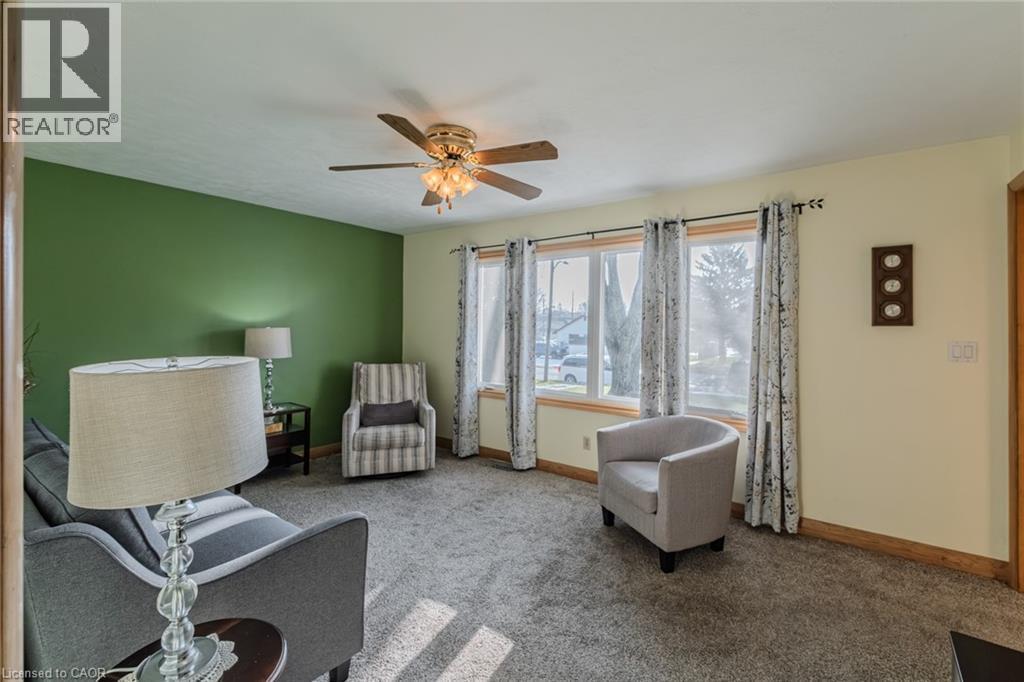 












25 CHARLTON Crescent

,
Simcoe,




Ontario
N3Y1A8

