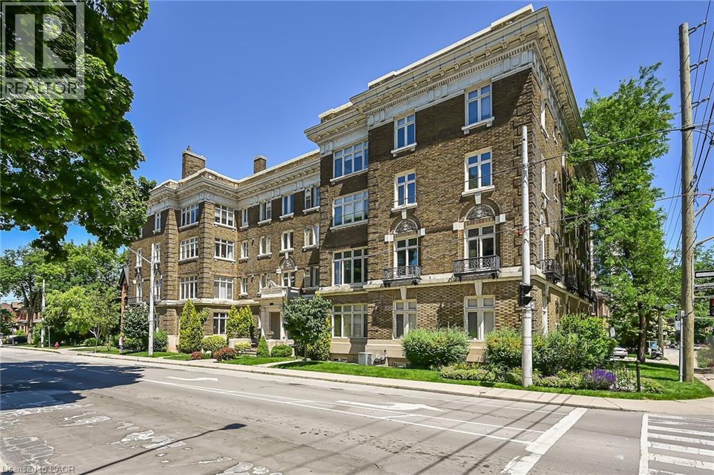 












86 HERKIMER Street Unit# PH41

,
Hamilton,




Ontario
L8P2G7

