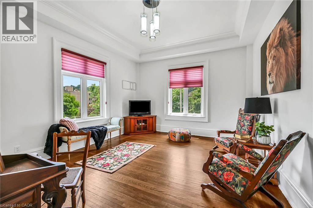 












86 HERKIMER Street Unit# PH41

,
Hamilton,




Ontario
L8P2G7

