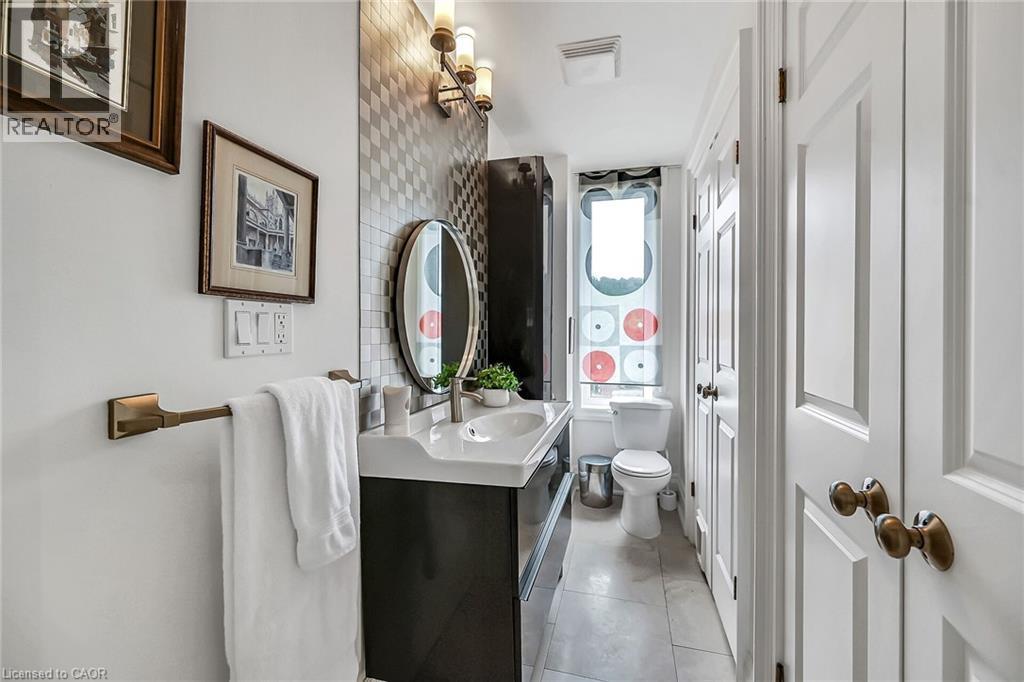 












86 HERKIMER Street Unit# PH41

,
Hamilton,




Ontario
L8P2G7

