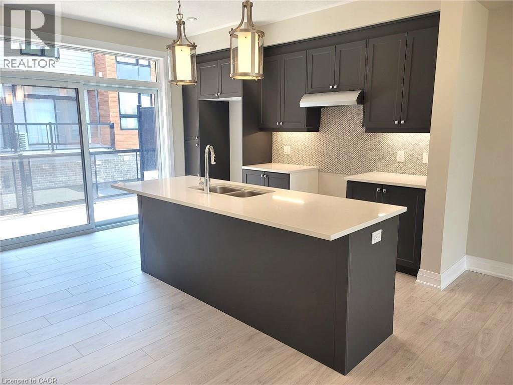 












271 GREY SILO Road Unit# 67

,
Waterloo,




Ontario
N2K0E9

